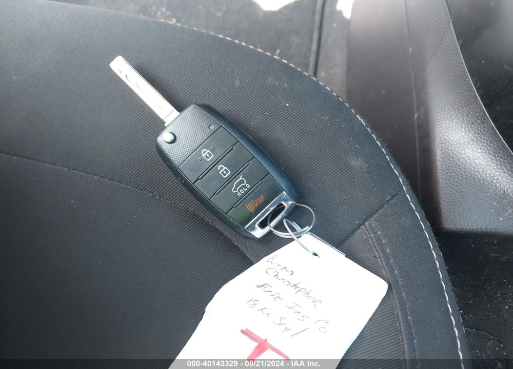 2018 KIA SOUL VIN: KNDJN2A2XJ7565396