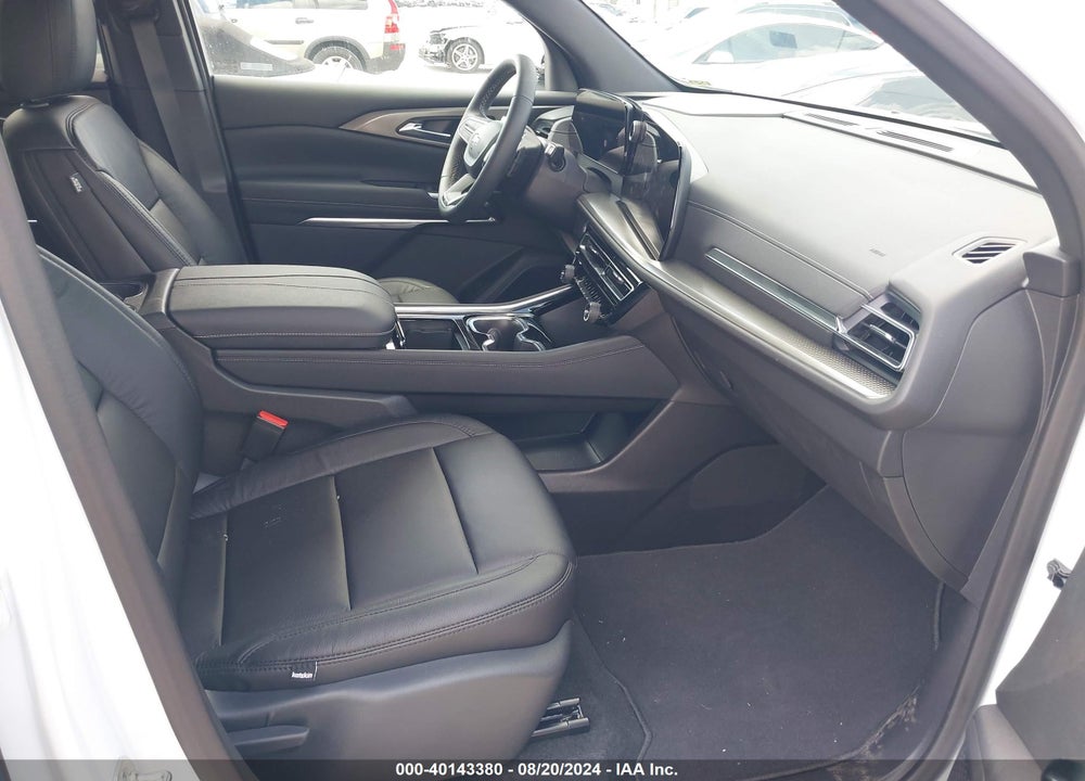 2024 CHEVROLET TRAVERSE FWD LS VIN: 1GNEREKS0RJ152429