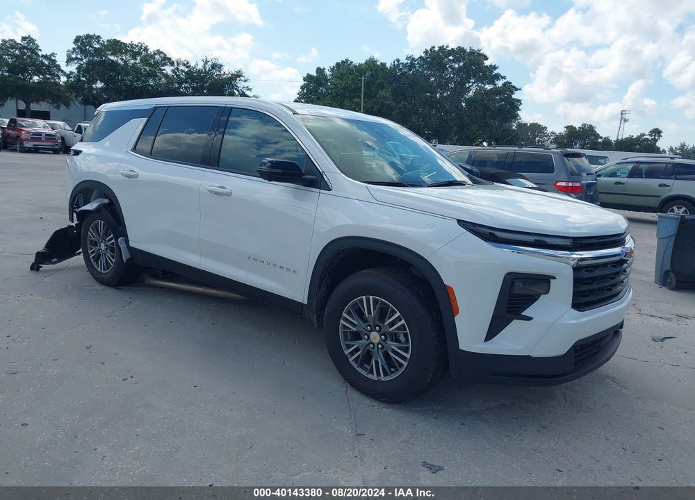 2024 CHEVROLET TRAVERSE FWD LS VIN: 1GNEREKS0RJ152429