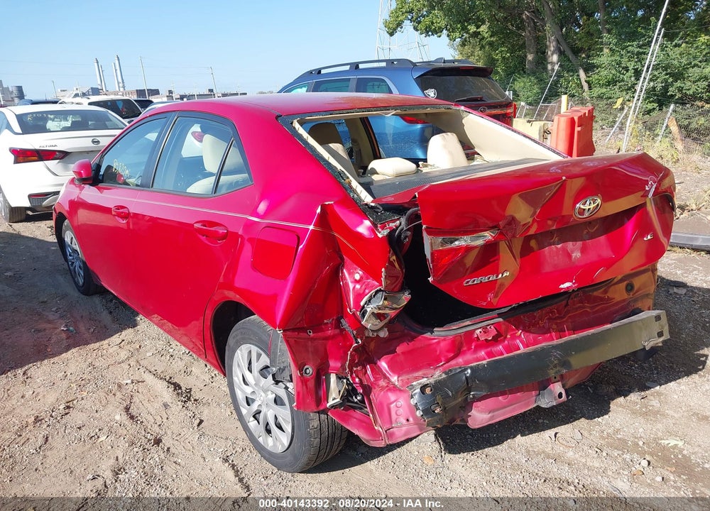 2018 TOYOTA COROLLA LE VIN: 5YFBURHE2JP742425