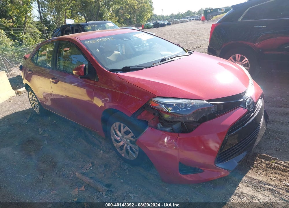 2018 TOYOTA COROLLA LE VIN: 5YFBURHE2JP742425