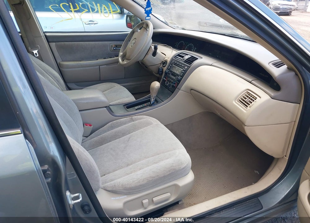 2002 TOYOTA AVALON XL VIN: 4T1BF28B82U204562