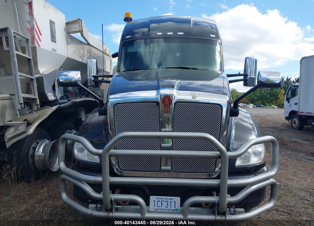 2019 KENWORTH T680 VIN: 1XKYDP9X1KJ266760