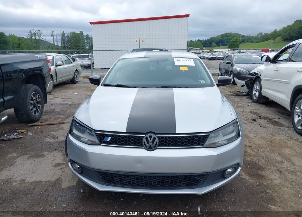 2014 VOLKSWAGEN JETTA 2.0L S VIN: 3VW2K7AJ0EM257275