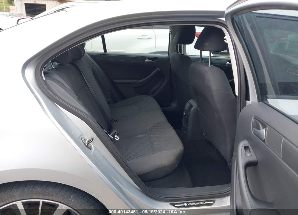 2014 VOLKSWAGEN JETTA 2.0L S VIN: 3VW2K7AJ0EM257275