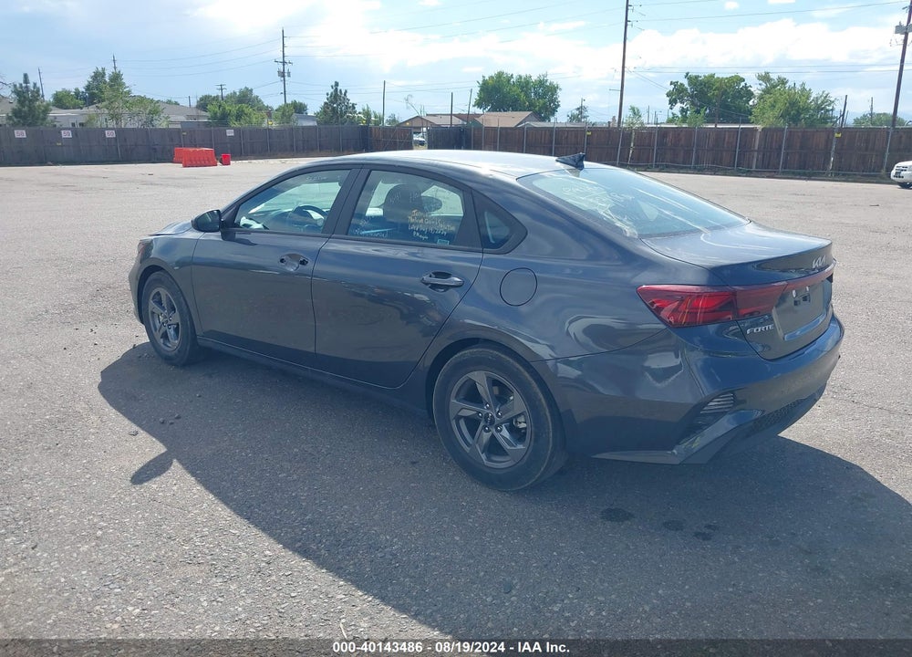 2024 KIA FORTE LXS VIN: 3KPF24AD3RE768198