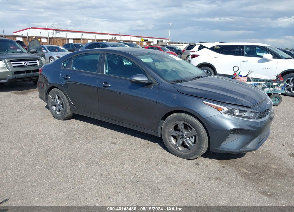 2024 KIA FORTE LXS VIN: 3KPF24AD3RE768198