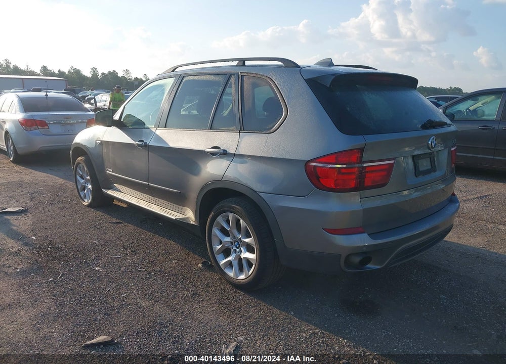 2011 BMW X5 XDRIVE35I/XDRIVE35I PREMIUM/XDRIVE35I SPORT ACTIVITY VIN: 5UXZV4C54BL740142