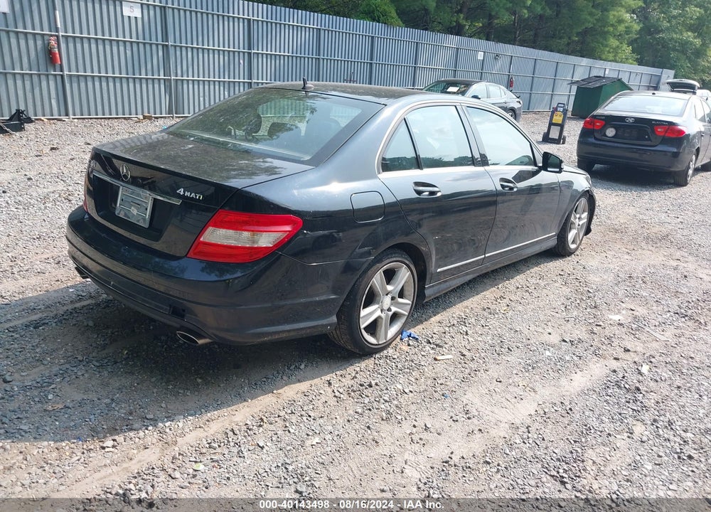 2011 MERCEDES-BENZ C 300 LUXURY 4MATIC/SPORT 4MATIC VIN: WDDGF8BB3BR166303
