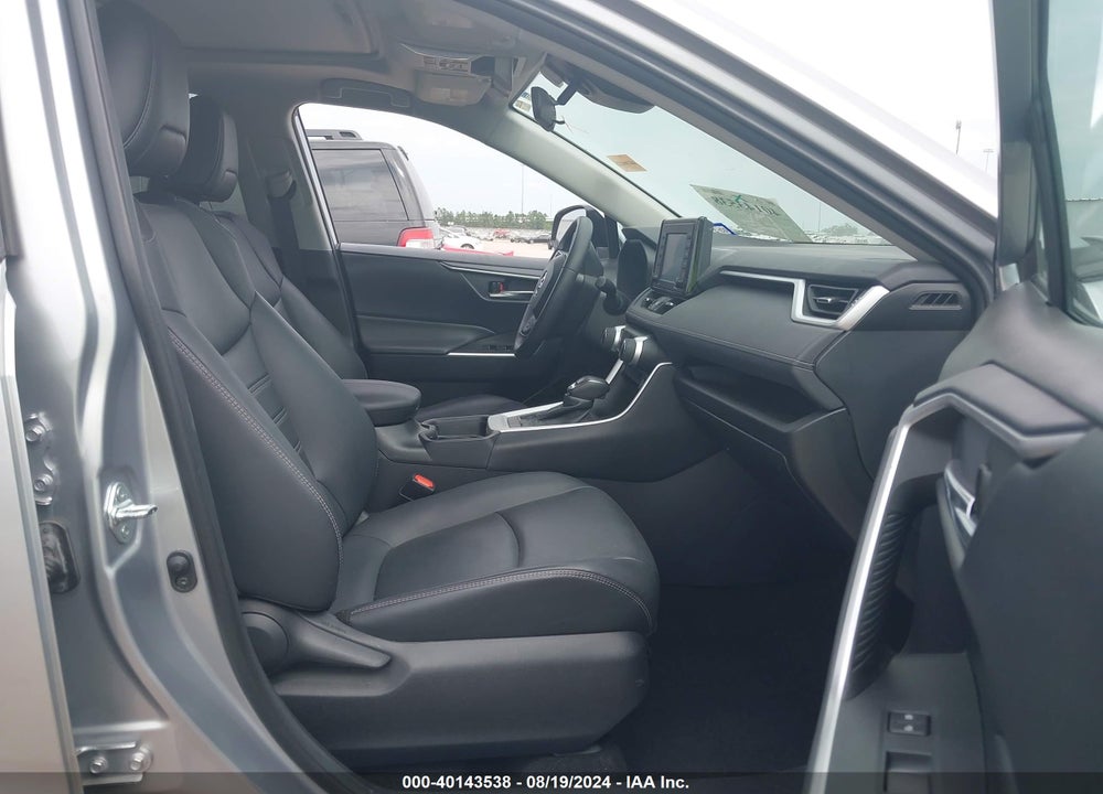 2021 TOYOTA RAV4 XLE PREMIUM VIN: 2T3C1RFV5MC096356