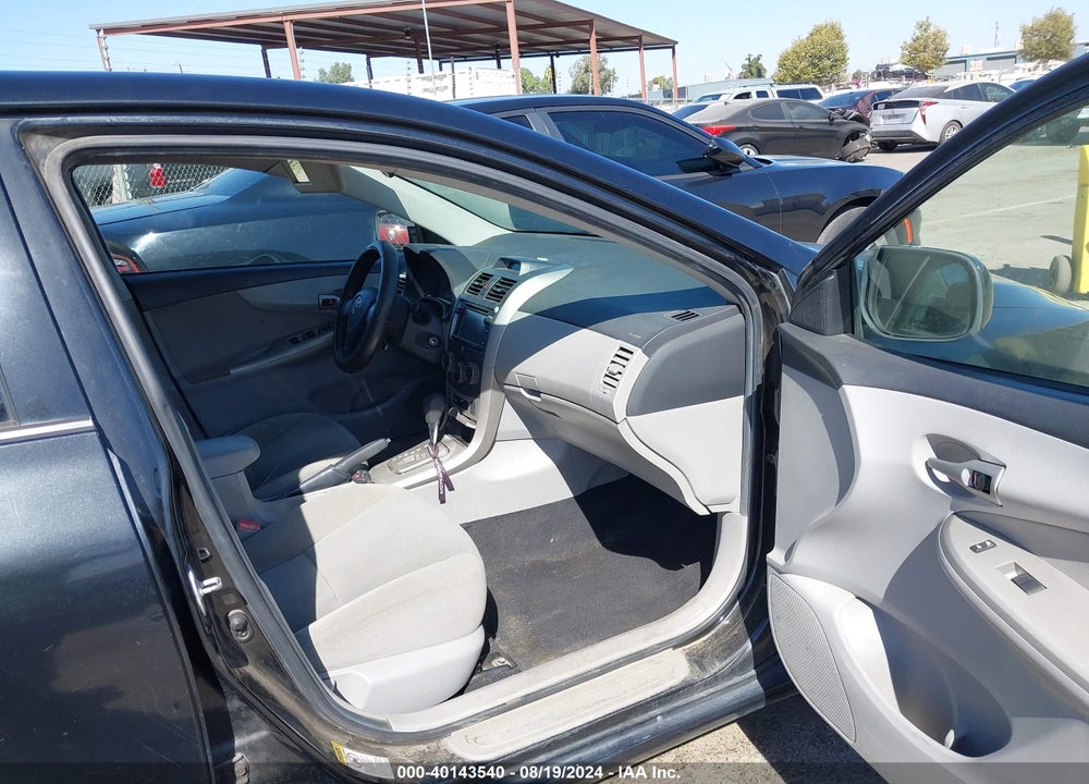 2013 TOYOTA COROLLA LE VIN: 5YFBU4EE4DP131405