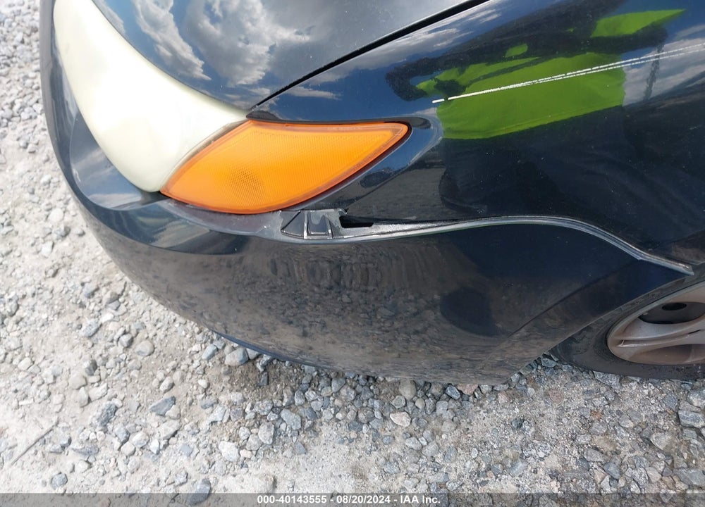 2004 SATURN ION 2 VIN: 1G8AN12F44Z218922