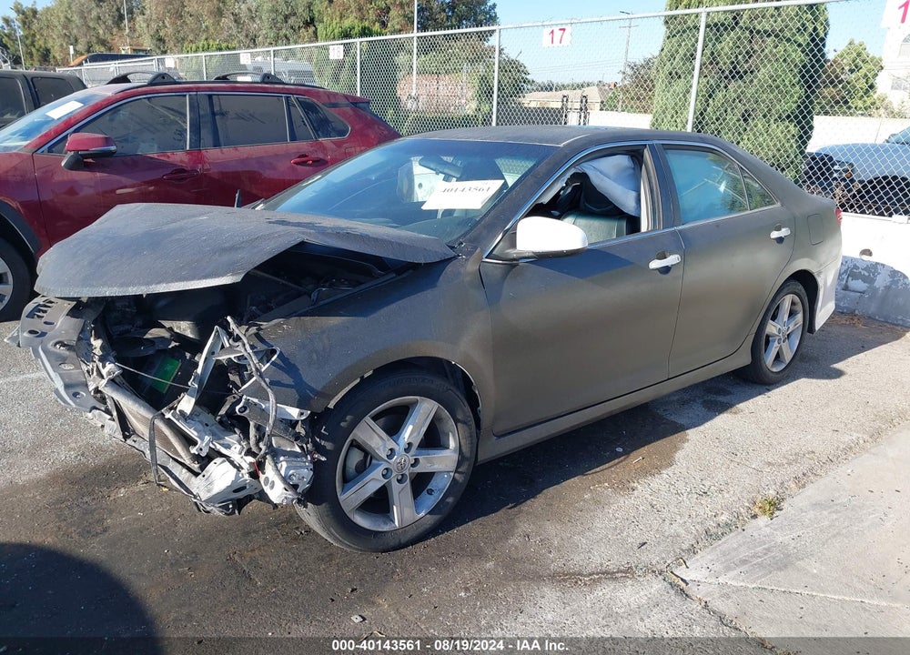 2014 TOYOTA CAMRY SE VIN: 4T1BF1FK0EU442875