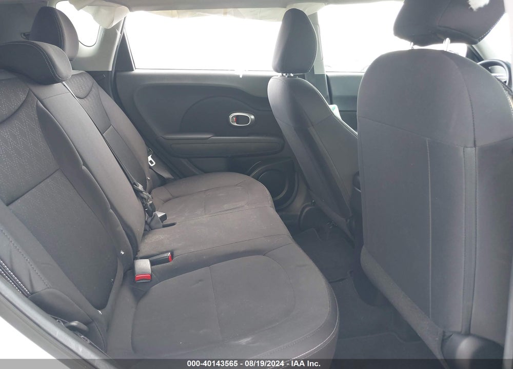 2015 KIA SOUL VIN: KNDJN2A20F7816935