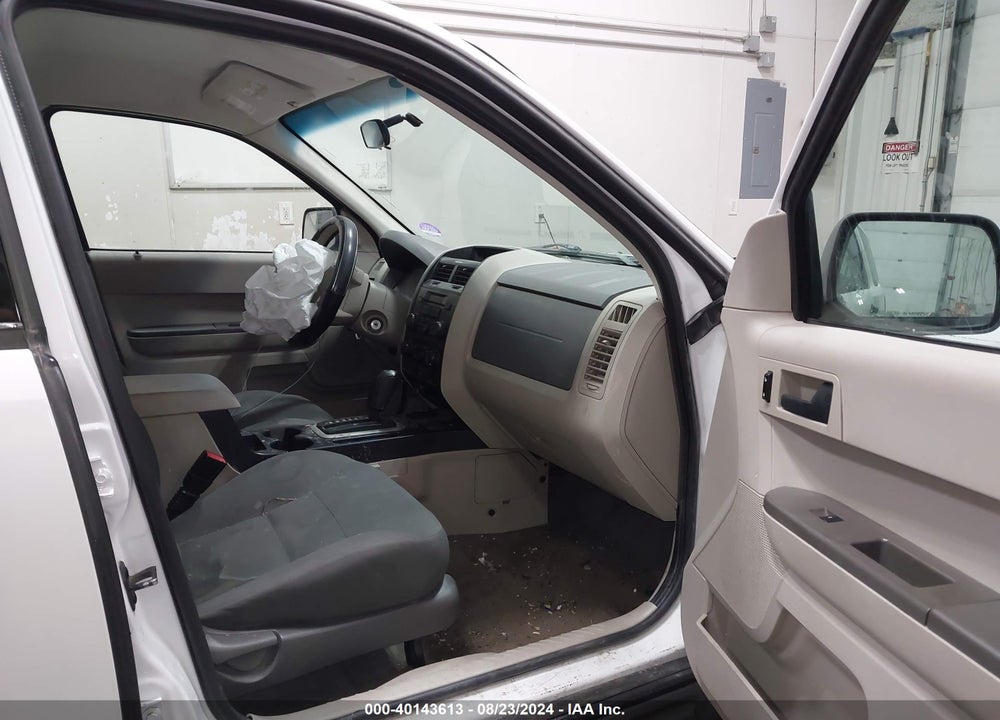 2008 FORD ESCAPE XLS VIN: 1FMCU92Z78KD86686