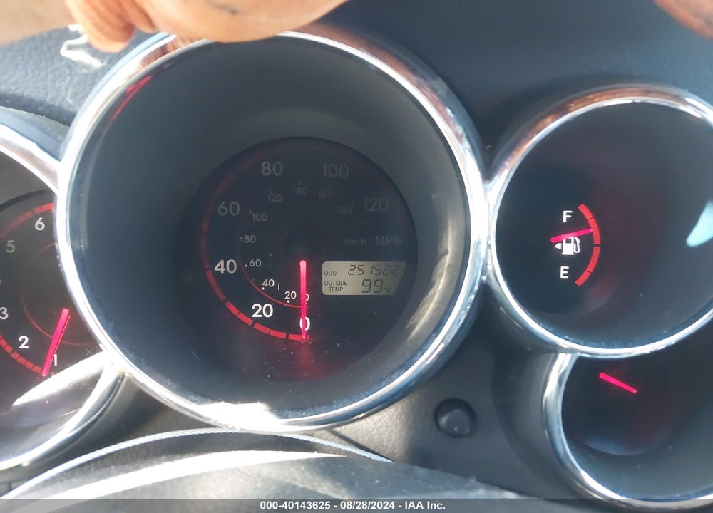 2004 TOYOTA MATRIX/XR VIN: 2T1KR32E84C201570