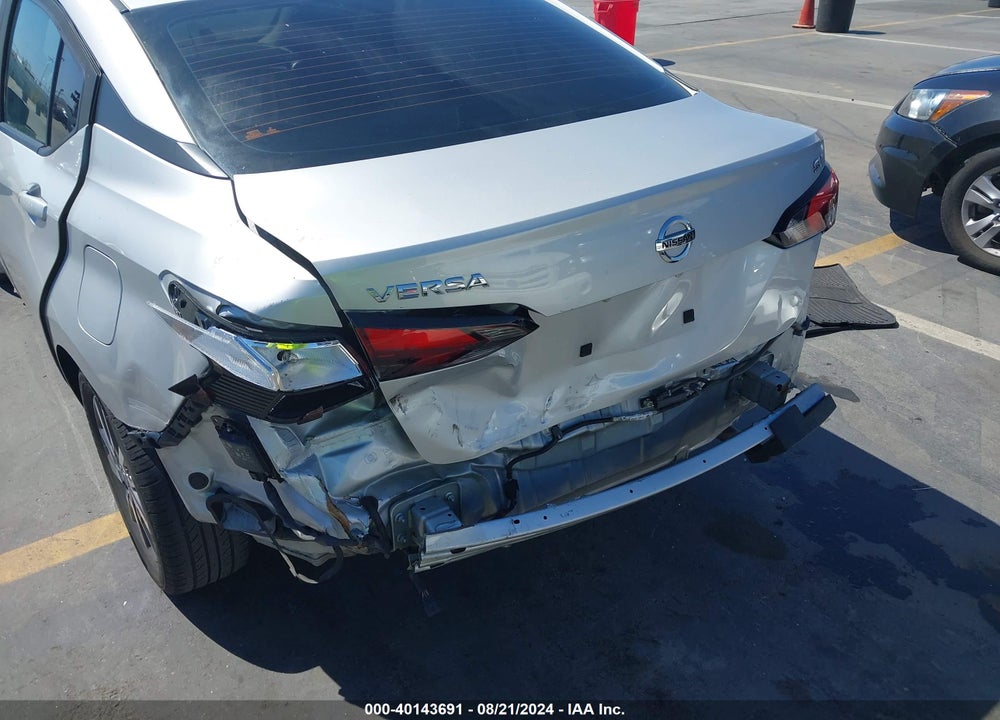 2020 NISSAN VERSA SV XTRONIC CVT VIN: 3N1CN8EV1LL809566