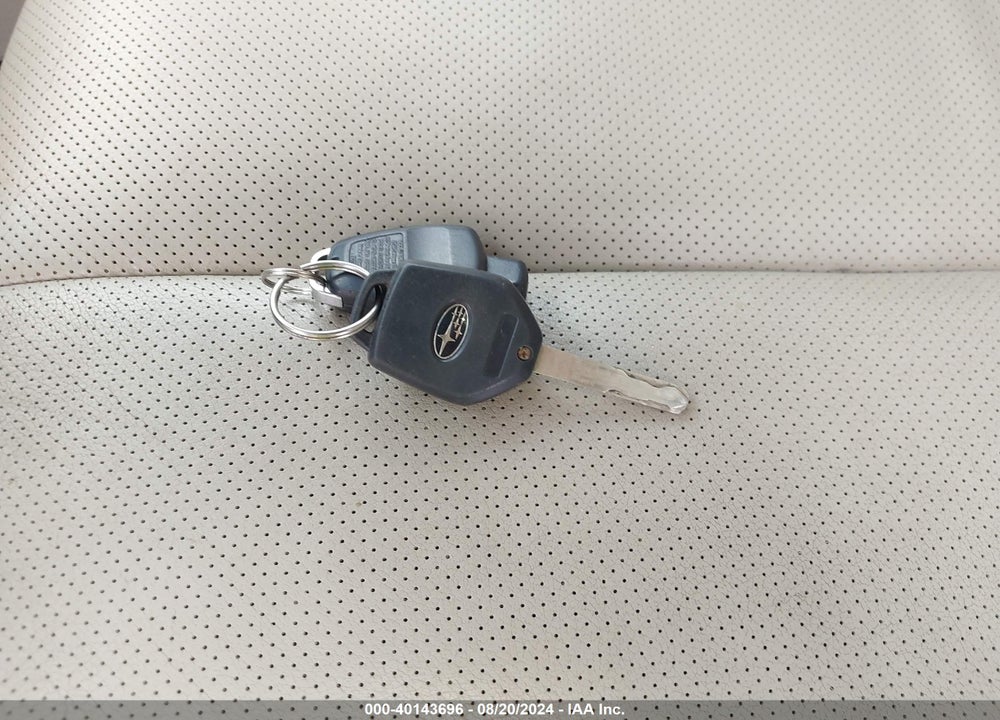 2014 SUBARU OUTBACK 2.5I LIMITED VIN: 4S4BRCMCXE3286316