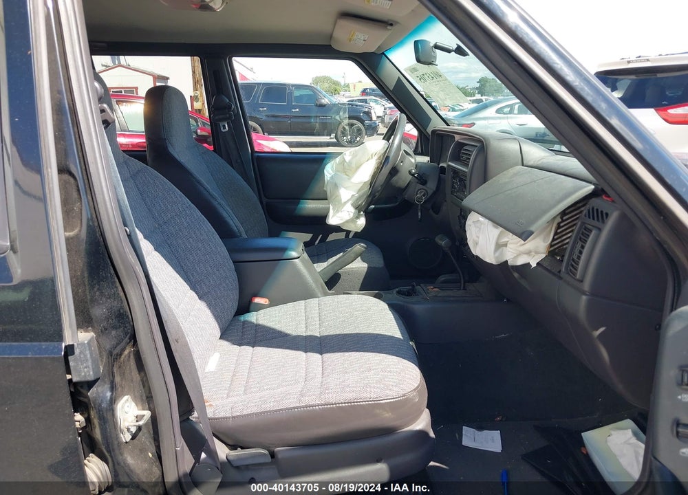 2001 JEEP CHEROKEE SPORT VIN: 1J4FF48S71L614530