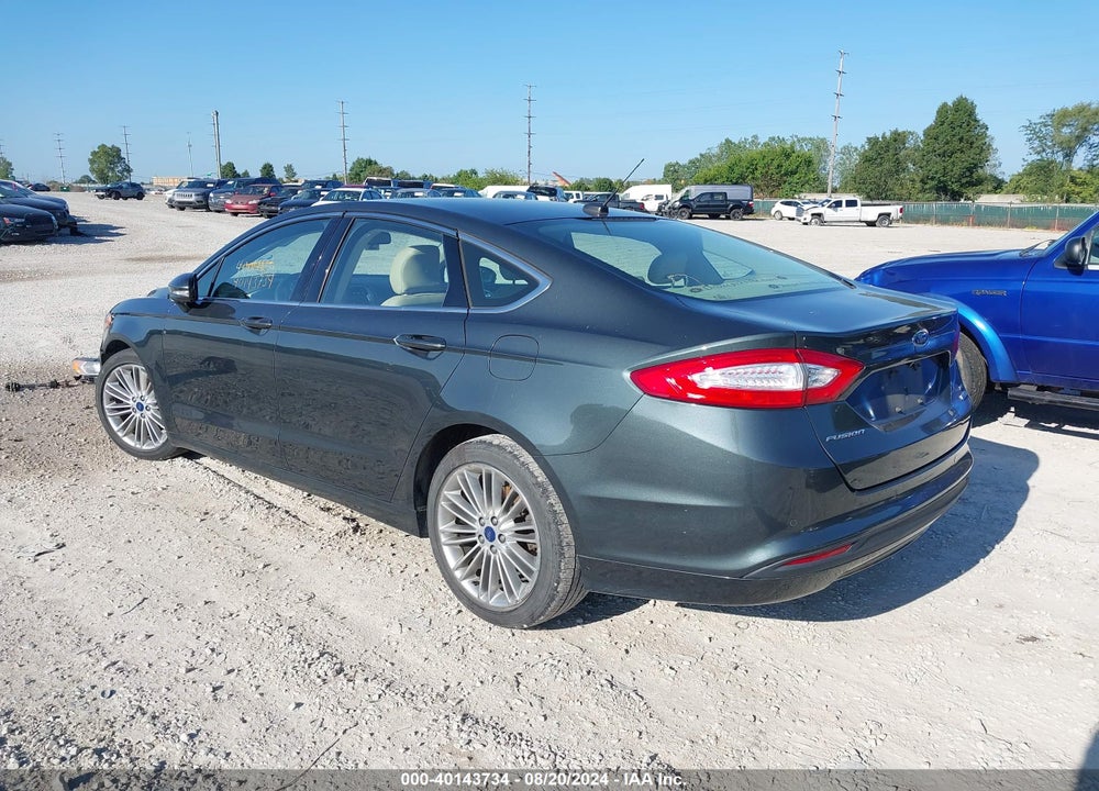 2015 FORD FUSION SE VIN: 3FA6P0HD9FR243110