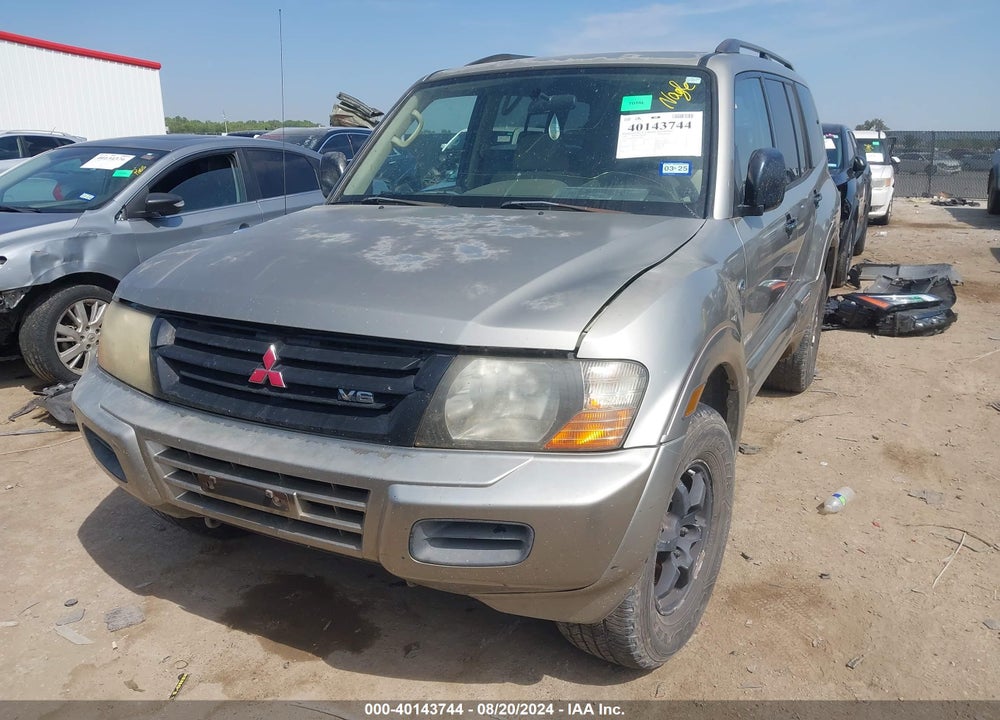 2001 MITSUBISHI MONTERO XLS VIN: JA4MW31R91J030697