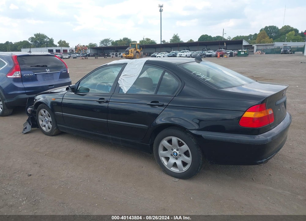 2005 BMW 325I VIN: WBAEV33405KW17317