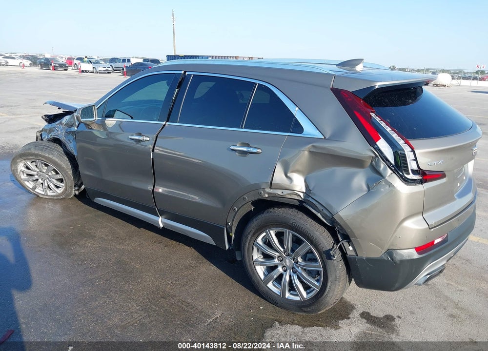 2020 CADILLAC XT4 FWD PREMIUM LUXURY VIN: 1GYFZCR44LF111198