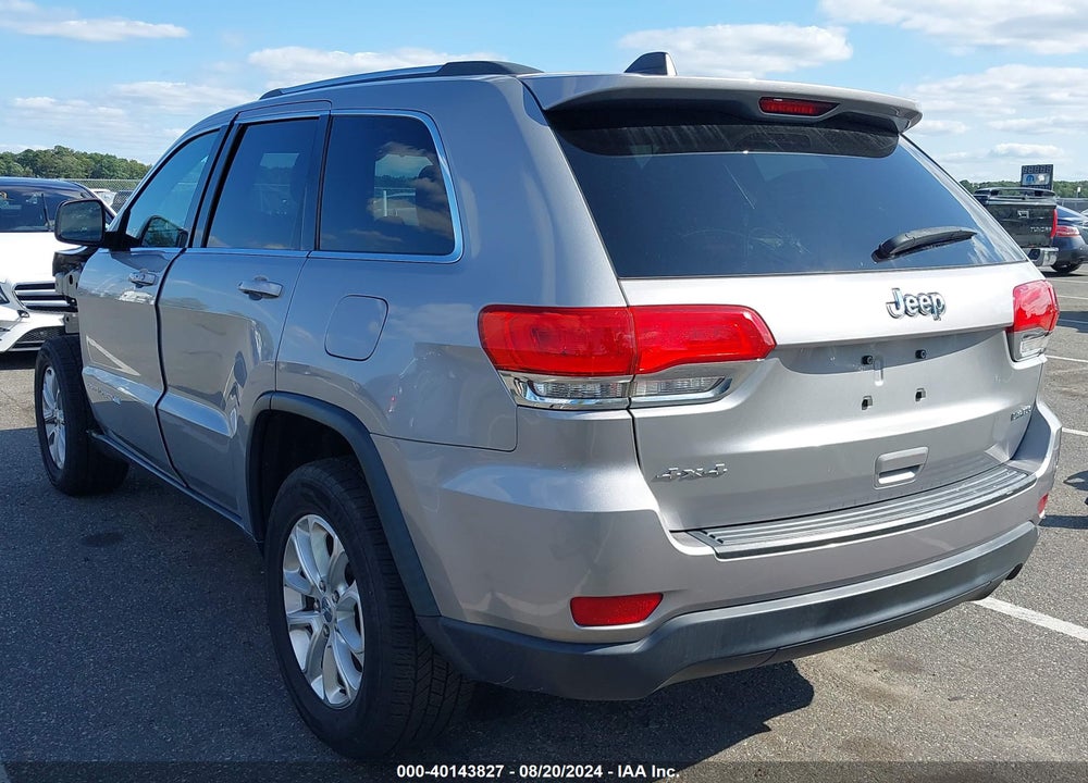 2015 JEEP GRAND CHEROKEE LAREDO VIN: 1C4RJFAG8FC184081