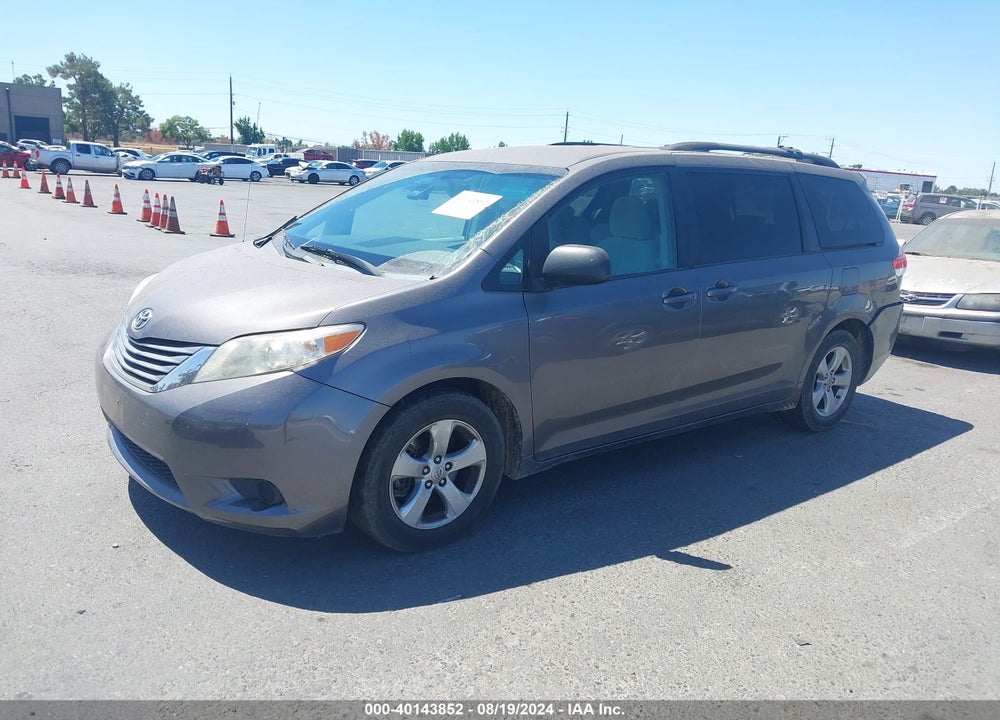 2011 TOYOTA SIENNA LE V6 VIN: 5TDKK3DC5BS084132