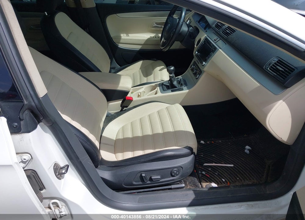 2011 VOLKSWAGEN CC SPORT VIN: WVWNP7AN9BE721055
