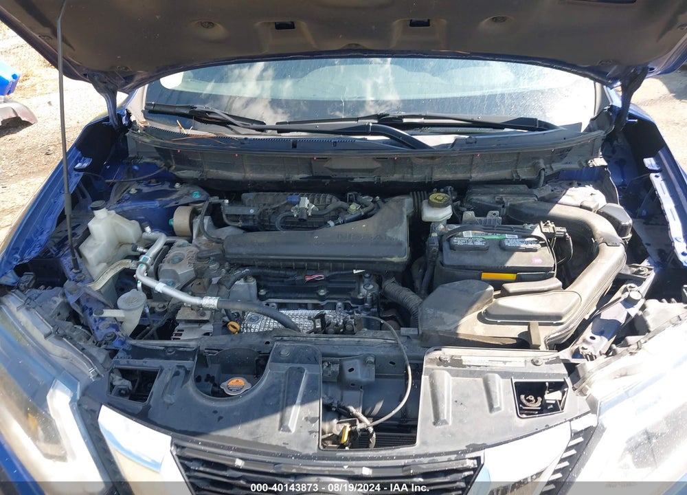 2018 NISSAN ROGUE SV VIN: KNMAT2MV4JP540764