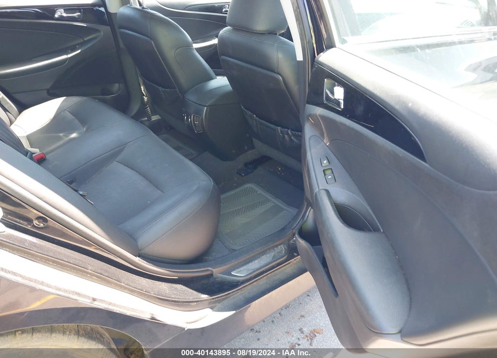 2014 HYUNDAI SONATA LIMITED VIN: 5NPEC4AC6EH833261