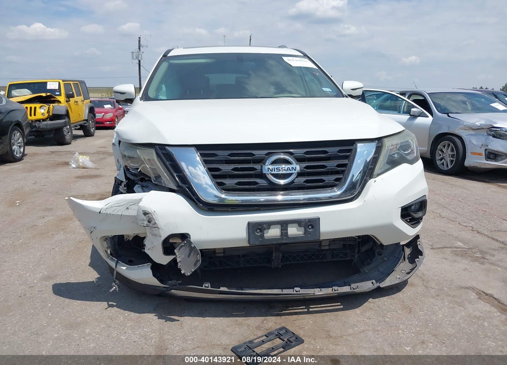 2017 NISSAN PATHFINDER SL VIN: 5N1DR2MN1HC600802