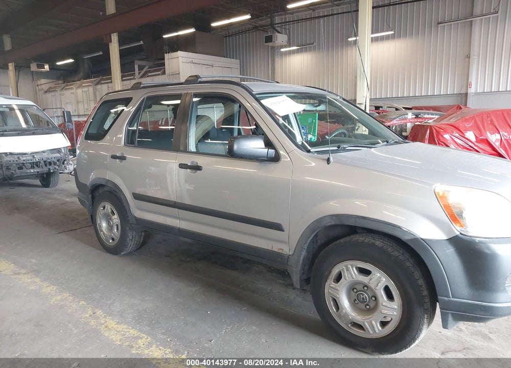 2005 HONDA CR-V LX VIN: JHLRD78565C013526