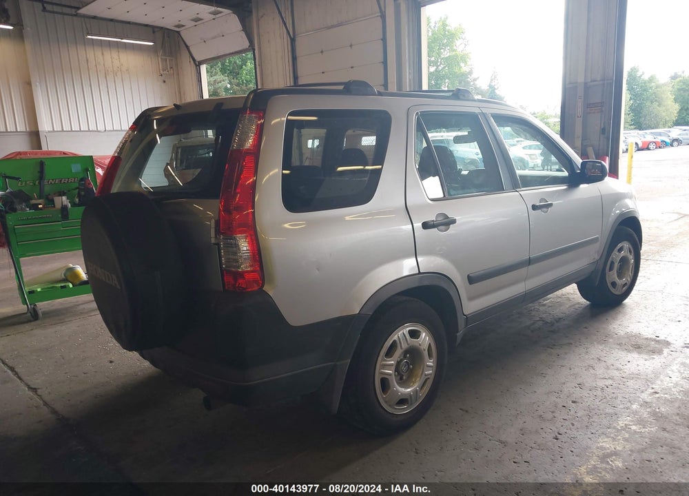 2005 HONDA CR-V LX VIN: JHLRD78565C013526