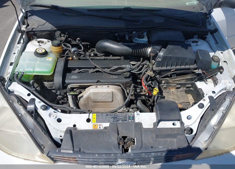 2000 FORD FOCUS SE VIN: 1FAFP343XYW405907