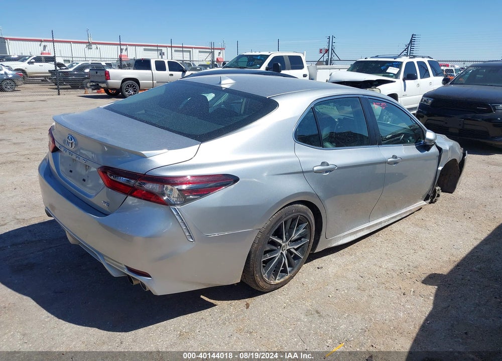 2022 TOYOTA CAMRY SE VIN: 4T1G11AK3NU705646