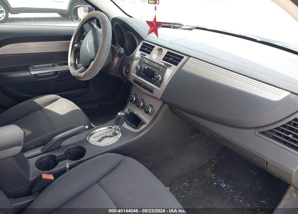 2010 CHRYSLER SEBRING TOURING VIN: 1C3CC4FB2AN173483