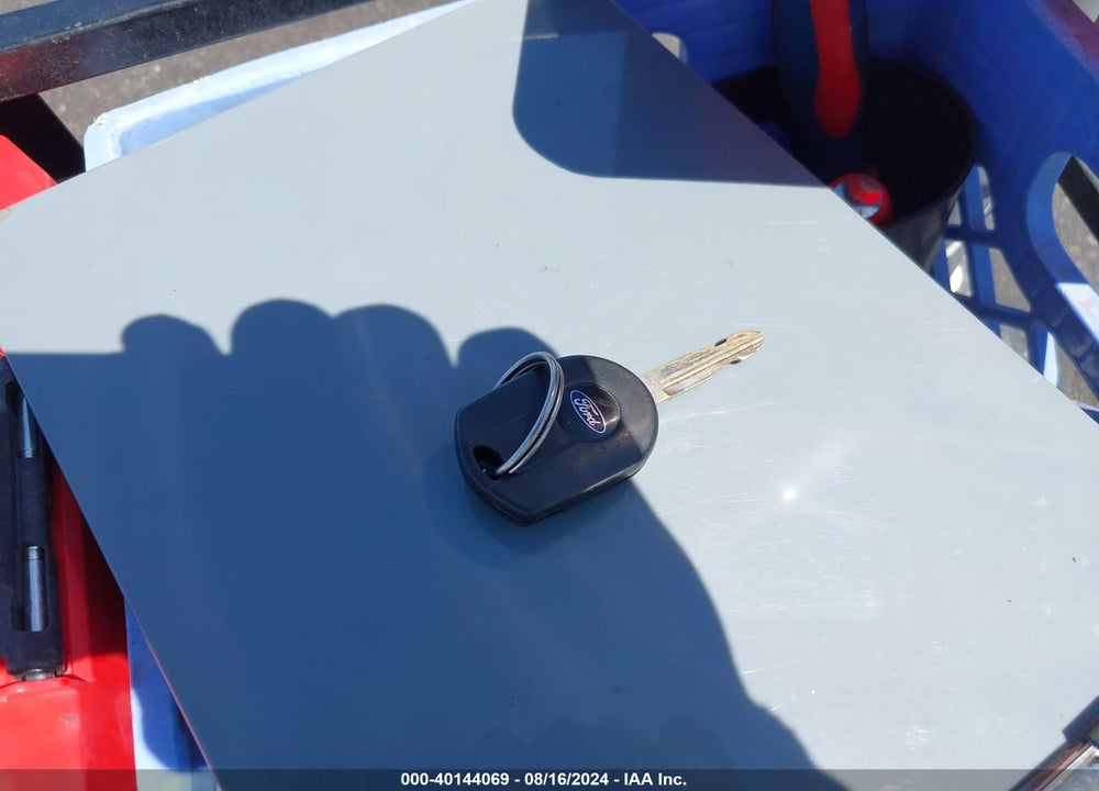 2008 FORD FUSION SE VIN: 3FAHP07Z98R273197