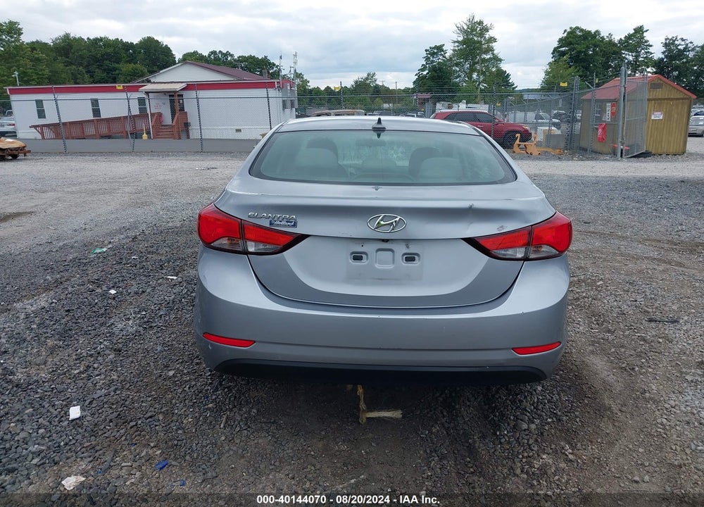 2016 HYUNDAI ELANTRA SE VIN: 5NPDH4AE9GH654326
