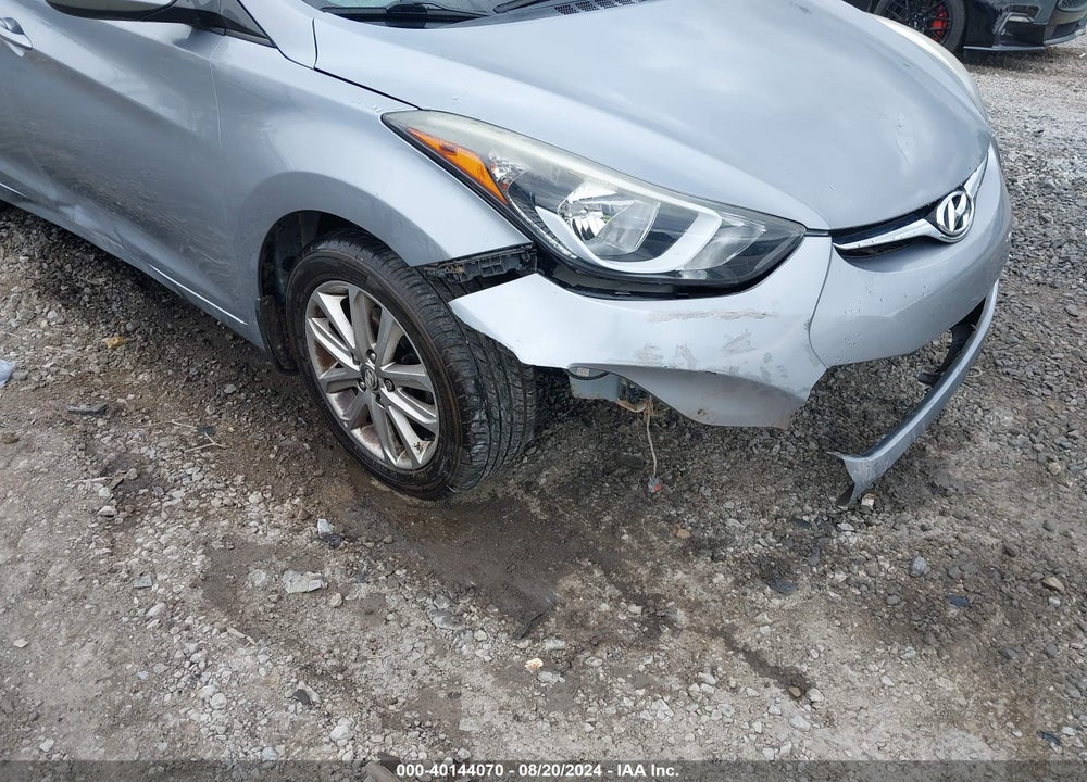 2016 HYUNDAI ELANTRA SE VIN: 5NPDH4AE9GH654326