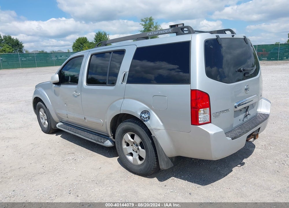 2007 NISSAN PATHFINDER SE VIN: 5N1AR18W57C641562