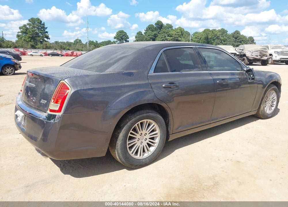 2014 CHRYSLER 300 VIN: 2C3CCAAG5EH119059