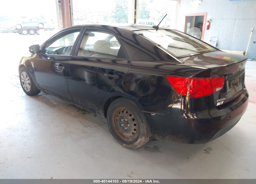 2010 KIA FORTE EX VIN: KNAFU4A20A5857782