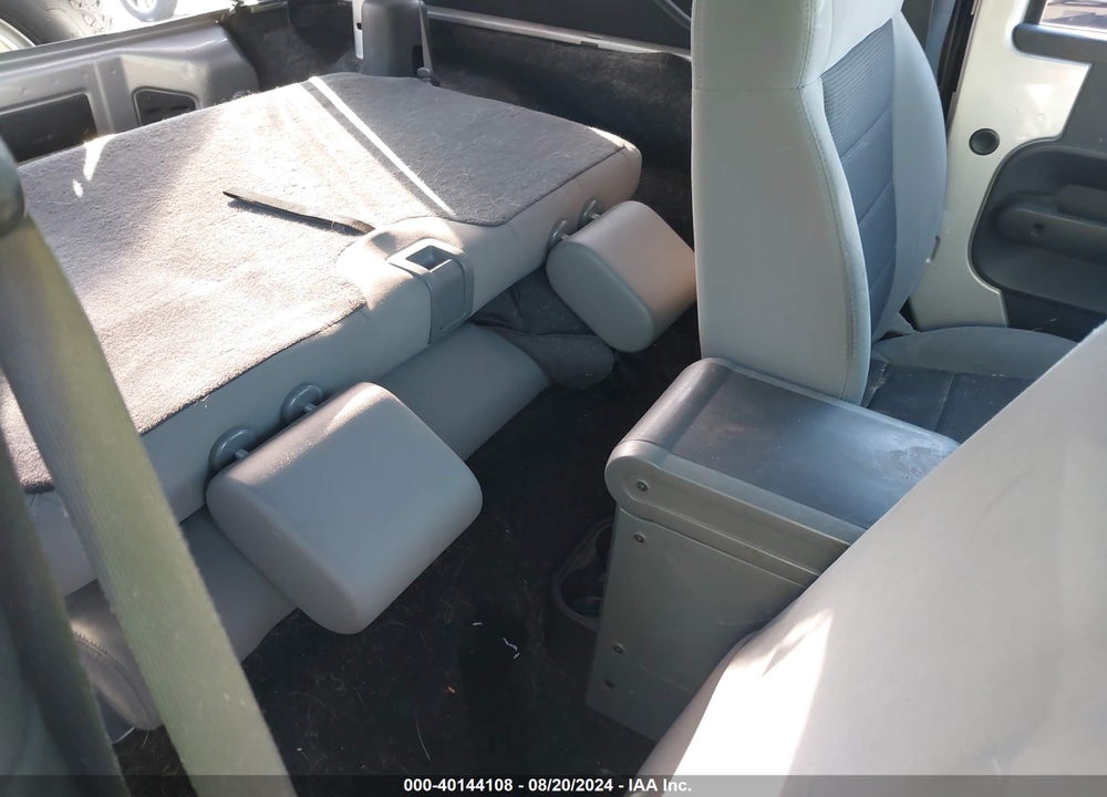 2009 JEEP WRANGLER X VIN: 1J4FA24169L745752