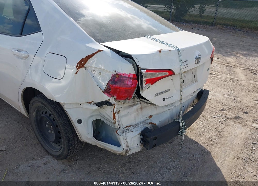 2015 TOYOTA COROLLA LE VIN: 5YFBURHE0FP256672