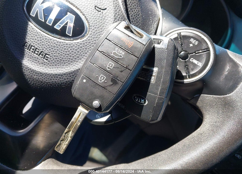 2015 KIA SOUL VIN: KNDJN2A2XF7231814