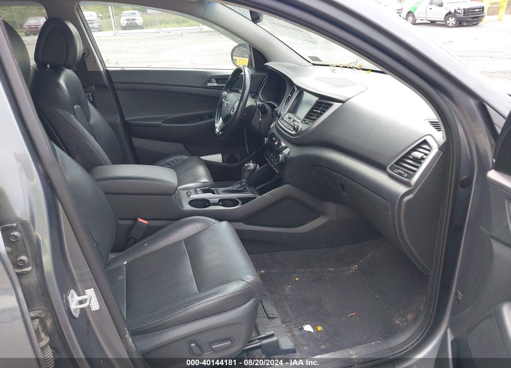 2016 HYUNDAI TUCSON VIN: KM8J3CA20GU236966