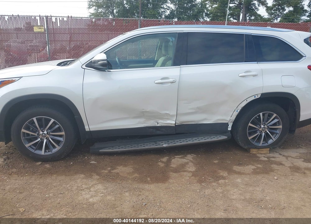 2019 TOYOTA HIGHLANDER XLE VIN: 5TDKZRFH8KS331750