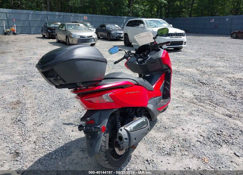 2014 HONDA NSS300 A VIN: MLHNF0412E5000113